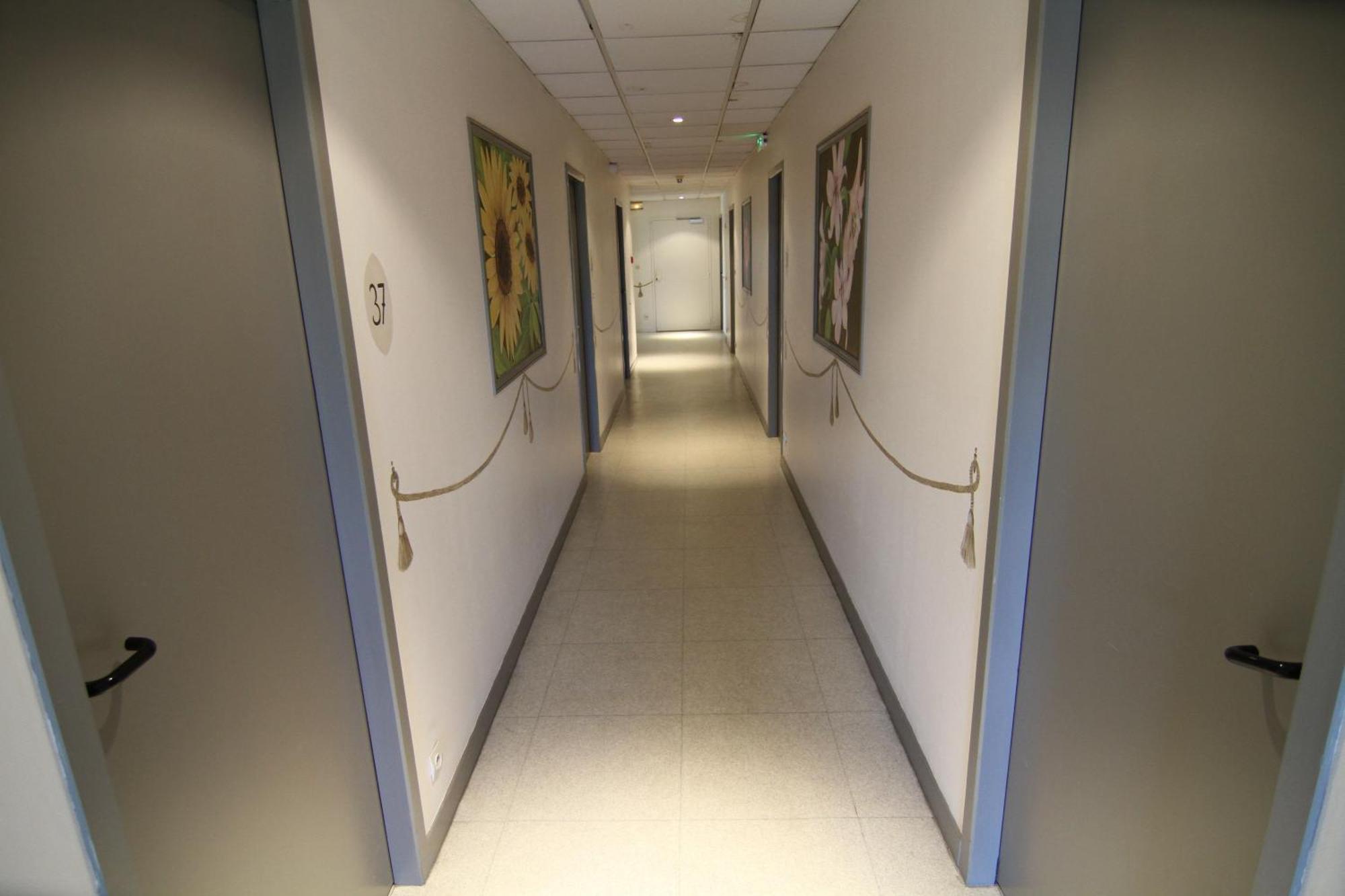 Hotel Le Saint Vincent Lyon Sud Vourles Экстерьер фото