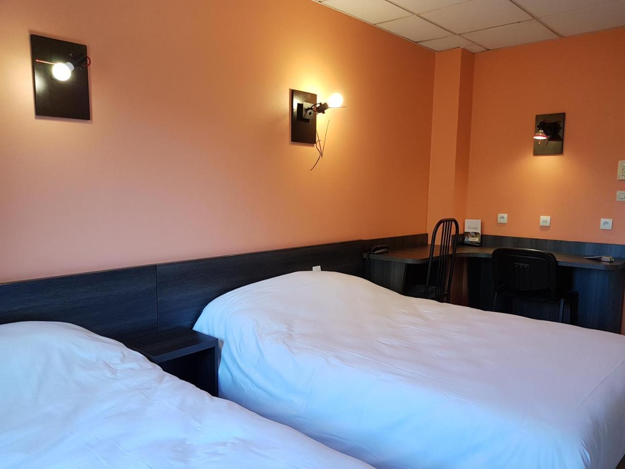 Hotel Le Saint Vincent Lyon Sud Vourles Экстерьер фото